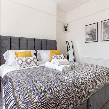 Host & Stay - Montpellier Villa Apartment Cheltenham Zewnętrze zdjęcie